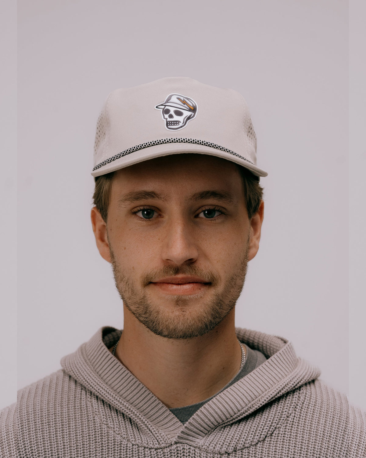 Skull Caddie Performance Rope Hat